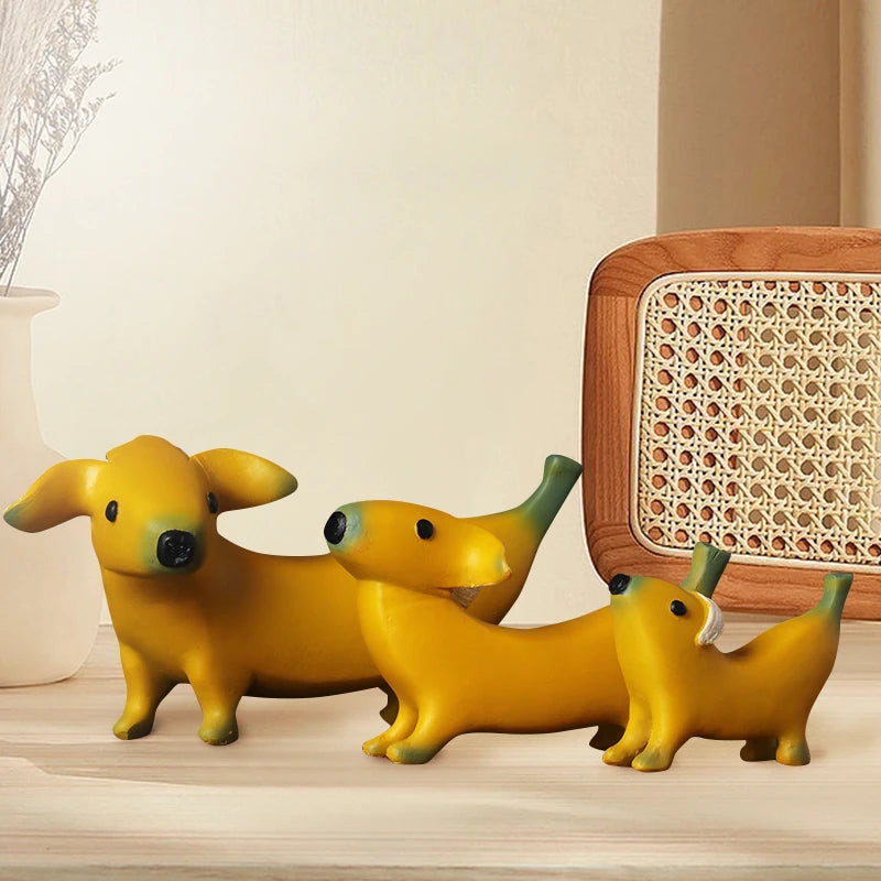 NORTHEUINS 3 Pcs/Set Resin Banana Dogs  2024