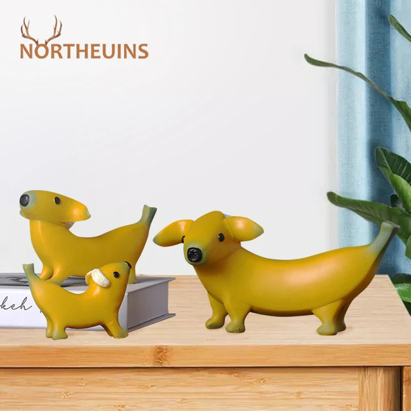 NORTHEUINS 3 Pcs/Set Resin Banana Dogs  2024