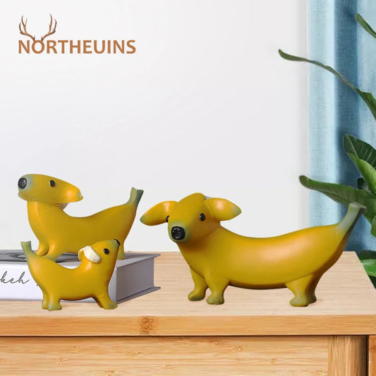 NORTHEUINS 3 Pcs/Set Resin Banana Dogs  2024